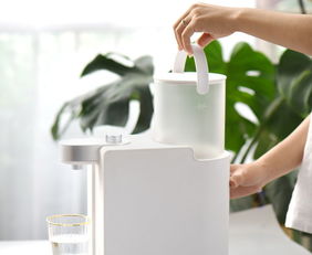 《燒水最快有多快？揭秘三秒出“開水”的大型飲水機》